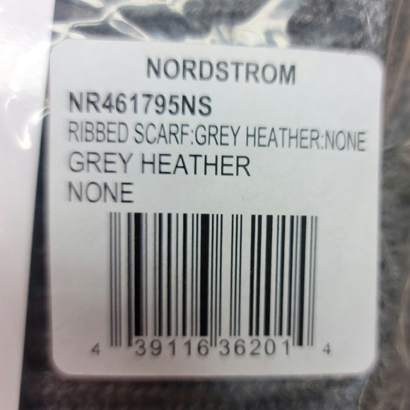 Nordstrom 72x12 Ribbed Accessory Cold Weather Scarf - Picture 10 of 11